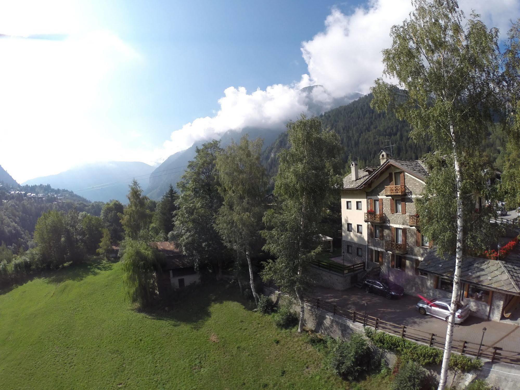 Hotel Stella Del Nord Курмайор Екстер'єр фото
